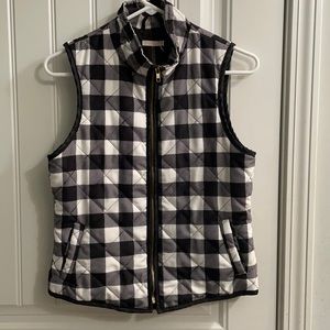 Size small black and white vest